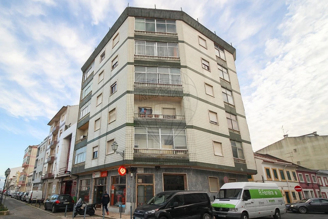 Apartamento T1 para Venda em Alhandra, São João dos Montes e Calhandriz Foto 29