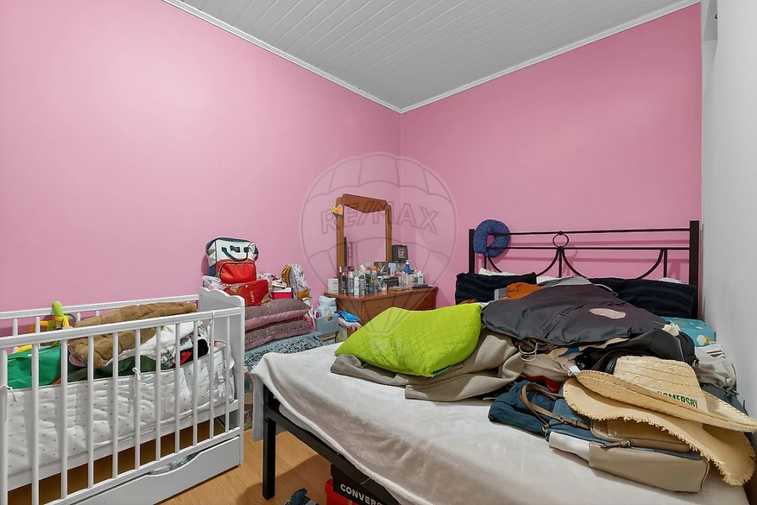 Apartamento T1 para Venda em Barreiro e Lavradio Foto 2