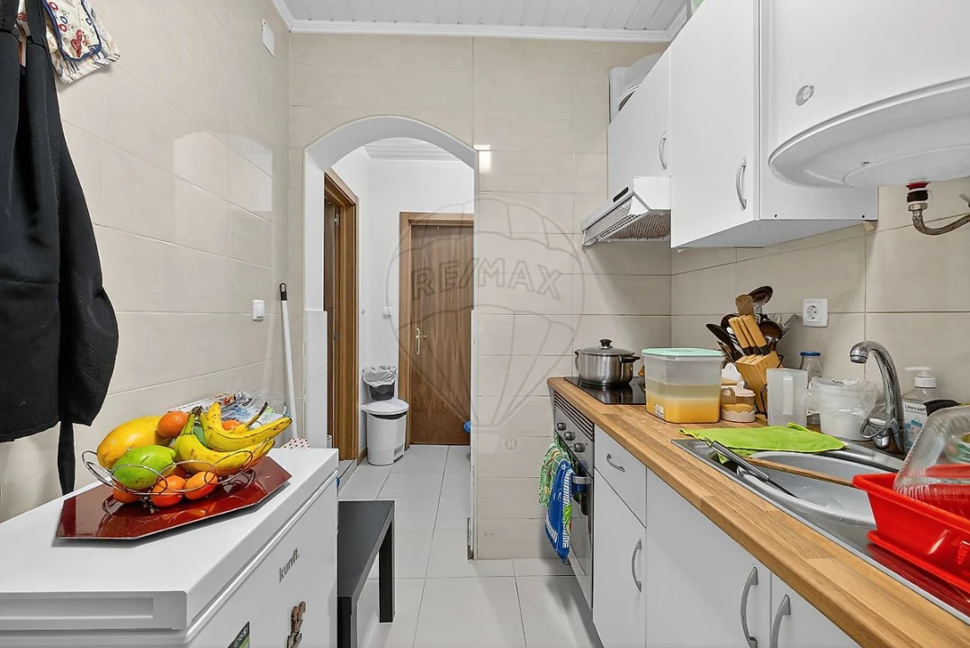 Apartamento T1 para Venda em Barreiro e Lavradio Foto 1