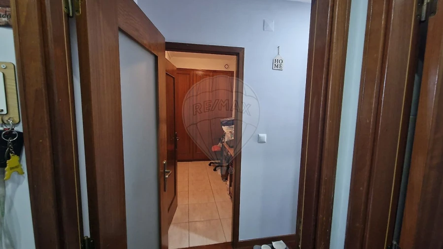 Apartamento T2 para Venda em Mafamude e Vilar do Paraíso Foto 14