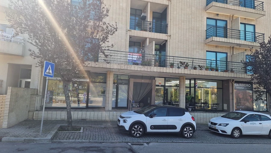 Apartamento T2 para Venda em Mafamude e Vilar do Paraíso Foto 10