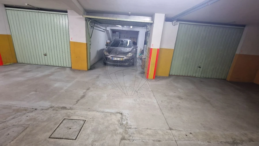 Apartamento T2 para Venda em Mafamude e Vilar do Paraíso Foto 1