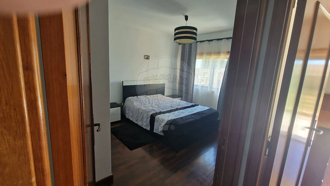 Apartamento T2 para Venda em Mafamude e Vilar do Paraíso Foto 20