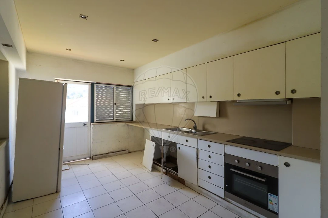 Apartamento T2 para Venda em Malveira e São Miguel de Alcainça Foto 10