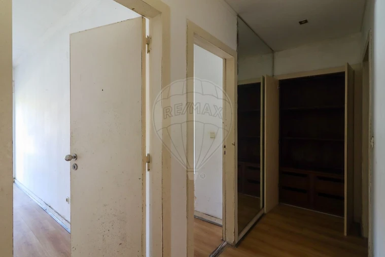 Apartamento T2 para Venda em Malveira e São Miguel de Alcainça Foto 16