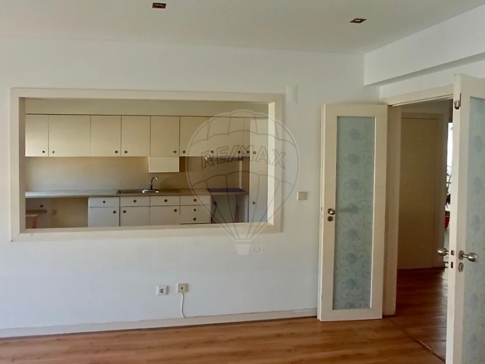 Apartamento T2 para Venda em Malveira e São Miguel de Alcainça Foto 11