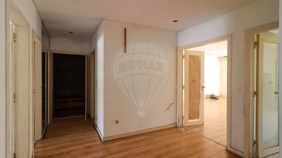 Apartamento T2 para Venda em Malveira e São Miguel de Alcainça