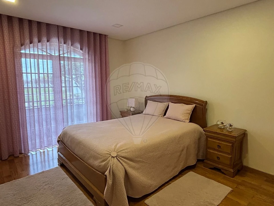 Moradia T3 para Venda em Valega Foto 21