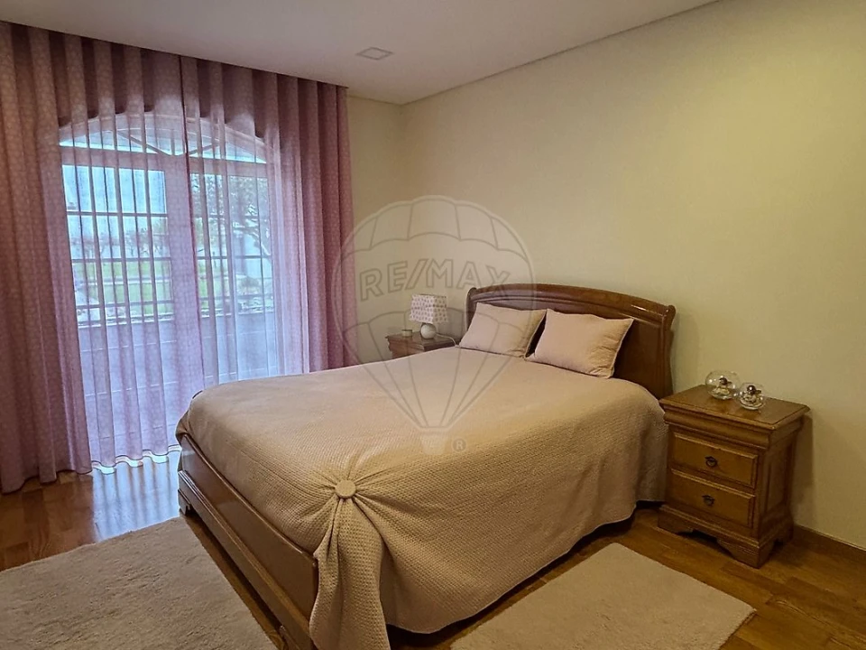 Moradia T3 para Venda em Valega Foto 23