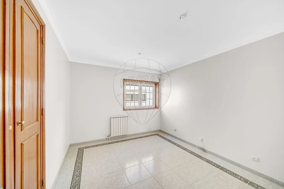 Moradia T7 para Venda em Ílhavo (São Salvador) Foto 13