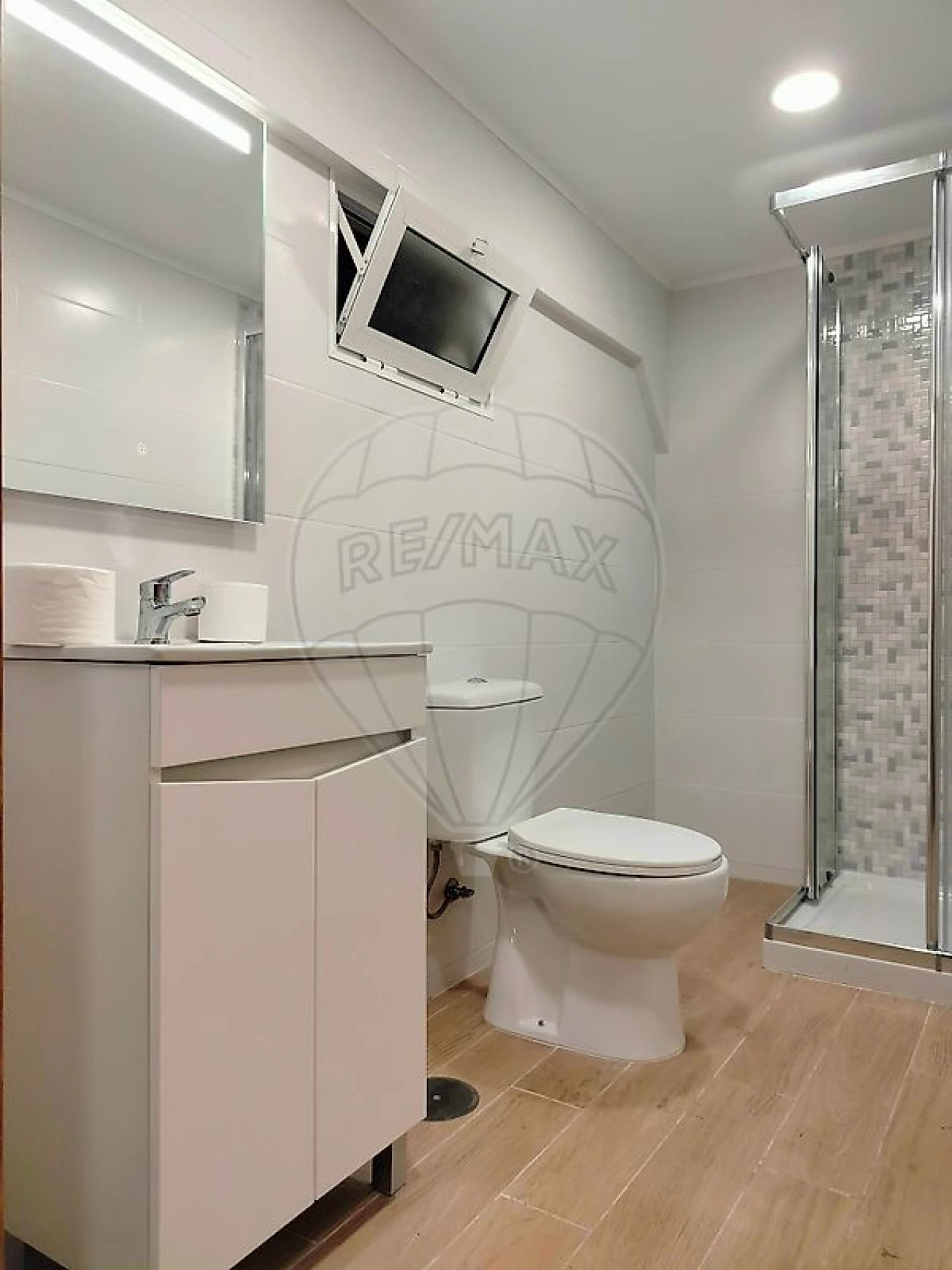 Moradia T3 para Arrendamento em Requeixo, Nossa Senhora de Fátima e Nariz Foto 9