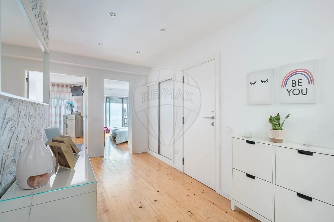 Apartamento T2 para Venda em Custóias, Leça do Balio e Guifões Foto 9