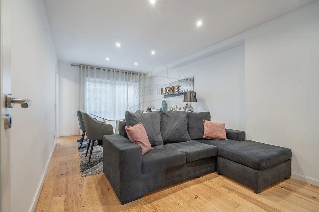 Apartamento T2 para Venda em Custóias, Leça do Balio e Guifões Foto 6