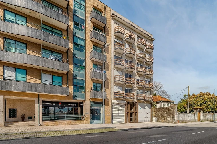 Apartamento T2 para Venda em Custóias, Leça do Balio e Guifões Foto 3