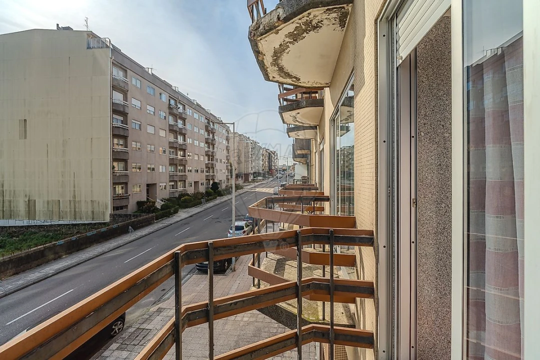 Apartamento T2 para Venda em Custóias, Leça do Balio e Guifões Foto 16