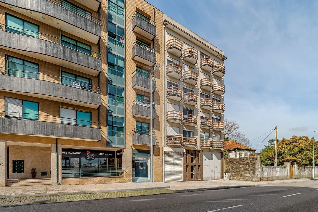 Apartamento T2 para Venda em Custóias, Leça do Balio e Guifões Foto 3