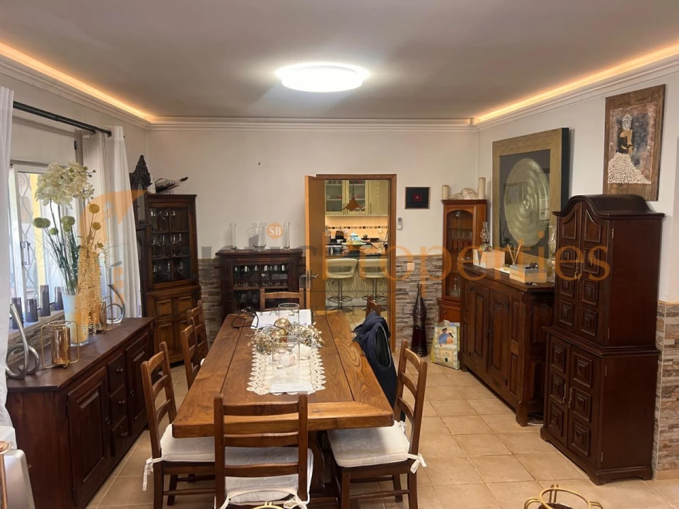 Moradia T4 para Venda em São Brás de Alportel Foto 9