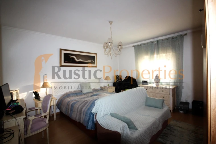 Moradia T4 para Venda em São Brás de Alportel Foto 7