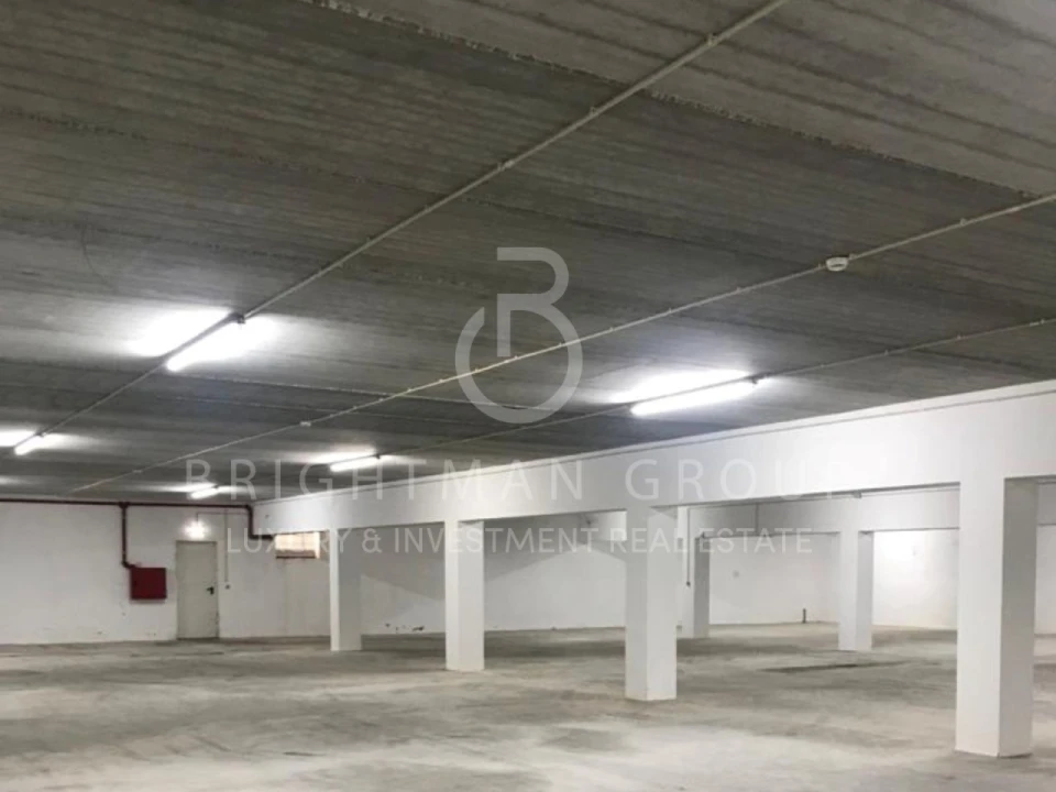 Armazém para Venda em Grijó e Sermonde Foto 12