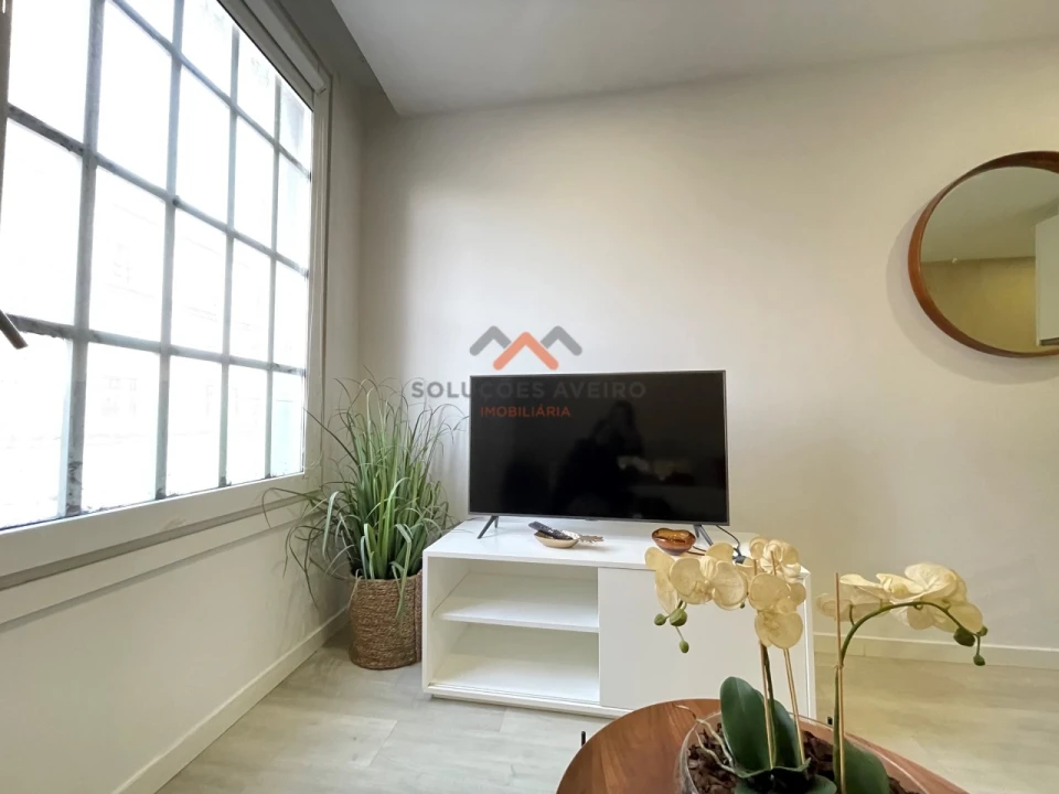 Apartamento T1 para Venda em Glória e Vera Cruz Foto 8