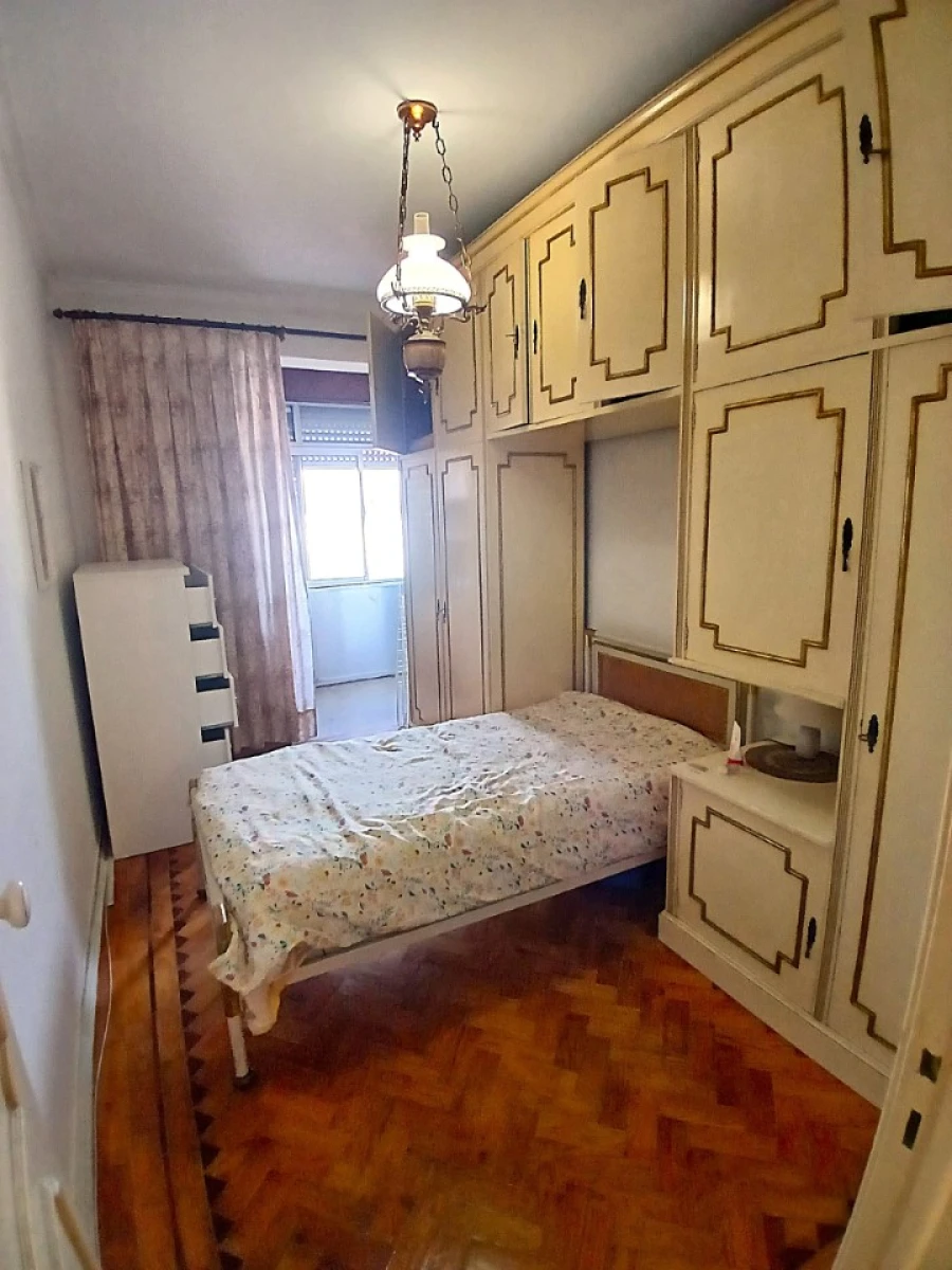 Apartamento T3 para Venda em Póvoa de Santo Adrião e Olival Basto Foto 21