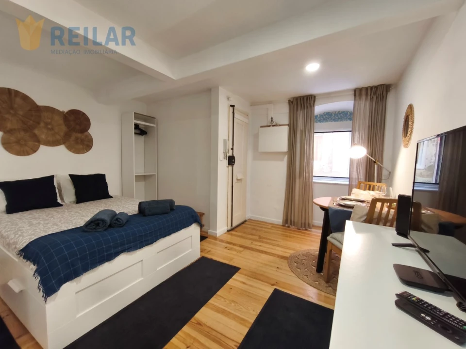 Apartamento para Venda em Santa Maria Maior Foto 3