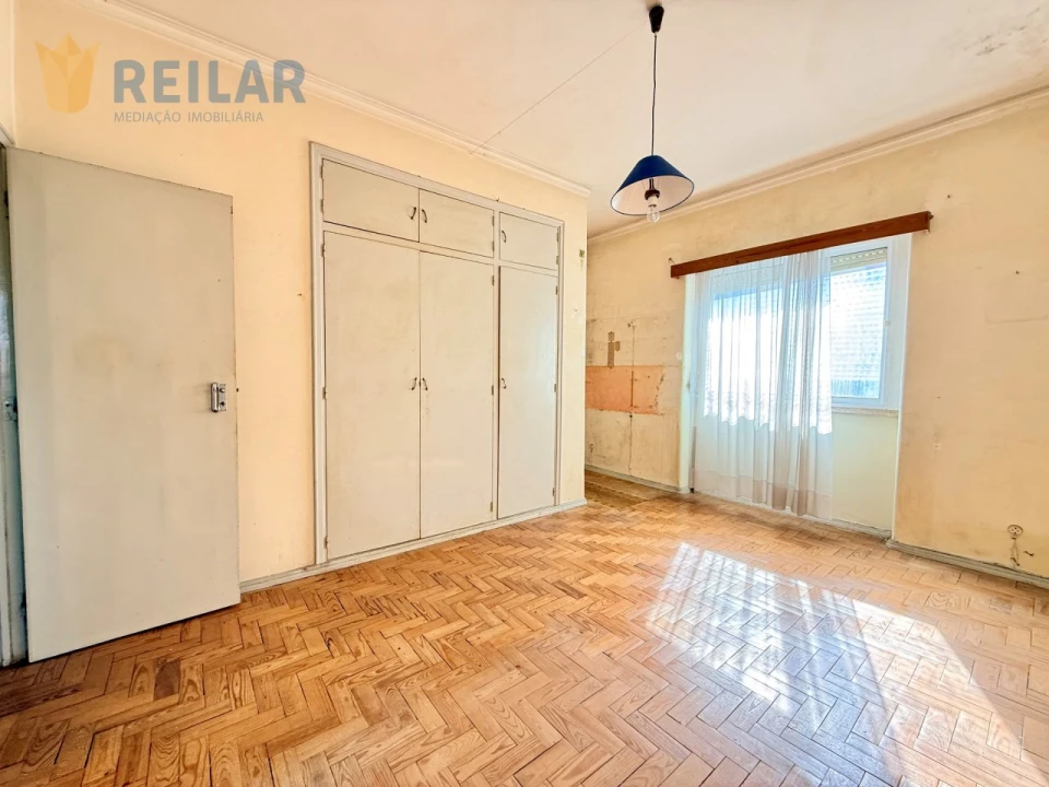 Apartamento T3 para Venda em Agualva e Mira-Sintra Foto 22