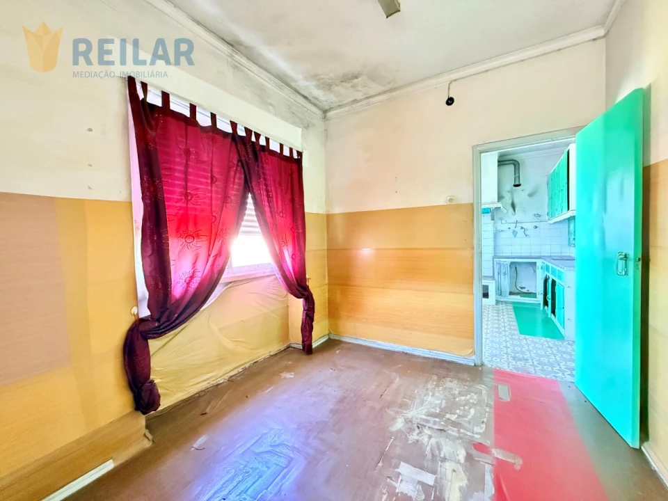 Apartamento T3 para Venda em Agualva e Mira-Sintra Foto 27