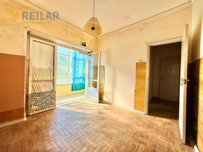 Apartamento T3 para Venda em Agualva e Mira-Sintra Foto 15