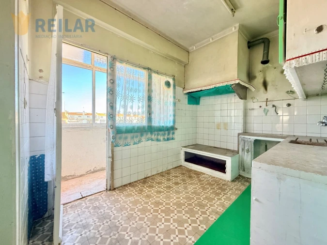 Apartamento T3 para Venda em Agualva e Mira-Sintra Foto 19