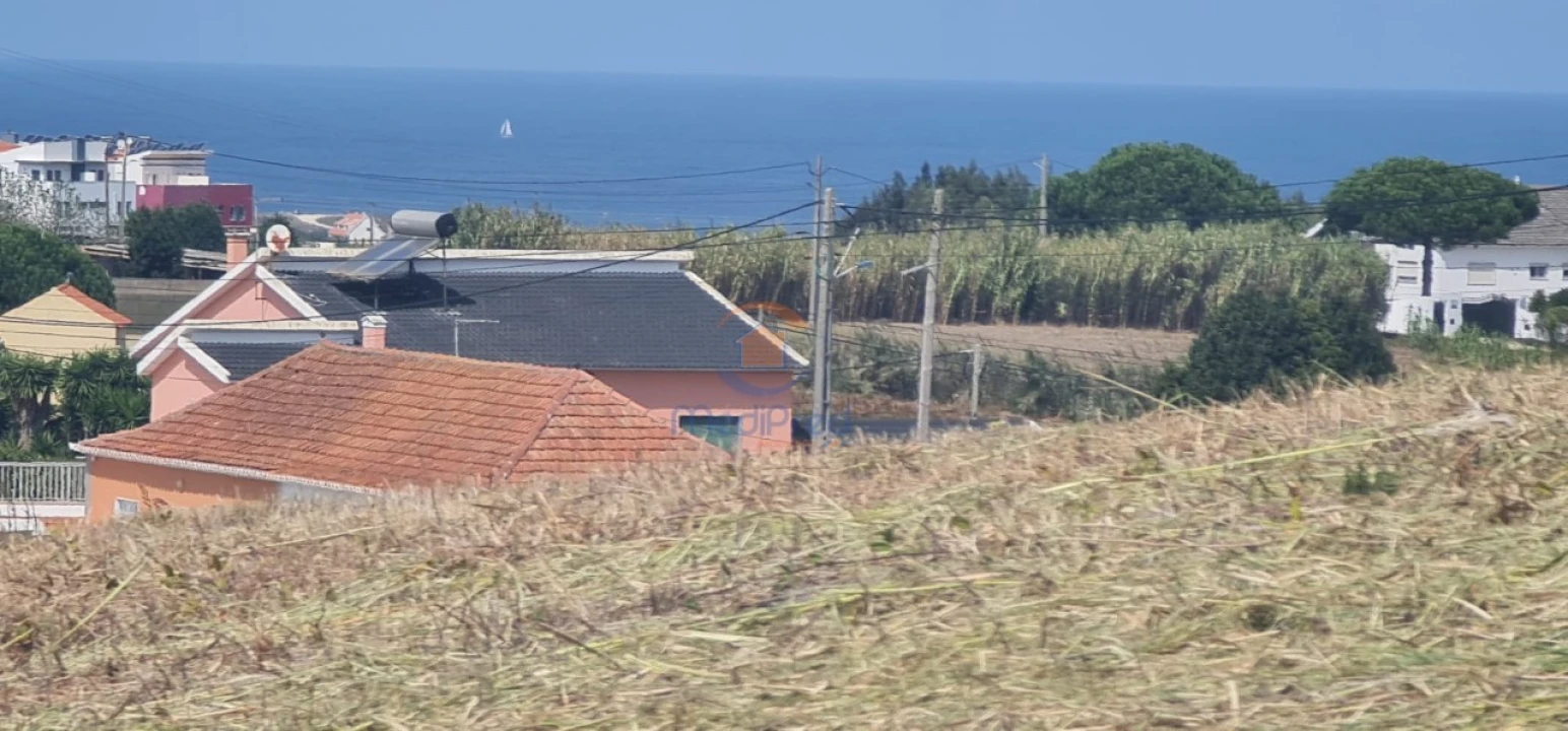 Terreno para Venda em A dos Cunhados e Maceira Foto 1