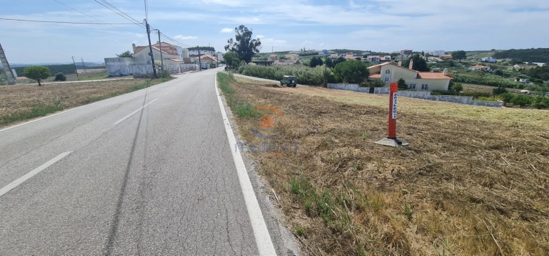Terreno para Venda em A dos Cunhados e Maceira Foto 4