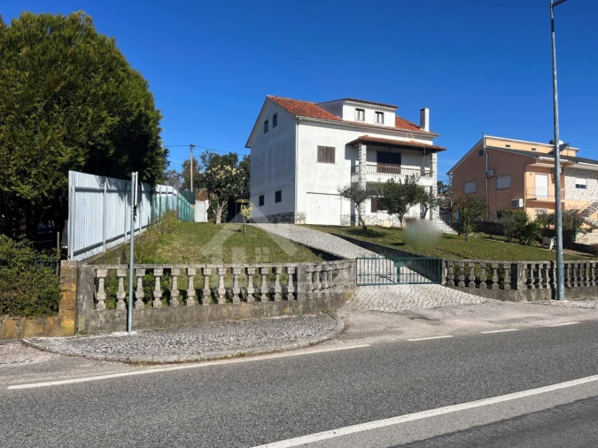 Moradia T8 para Venda em Figueiró dos Vinhos e Bairradas Foto 41