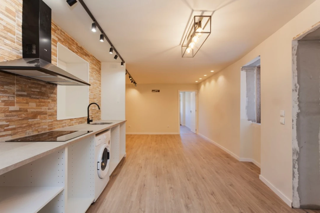 Apartamento T1 para Venda em Bonfim Foto 14