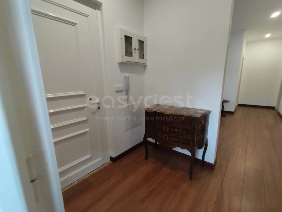 Moradia T2 para Arrendamento em Algueirão-Mem Martins Foto 3