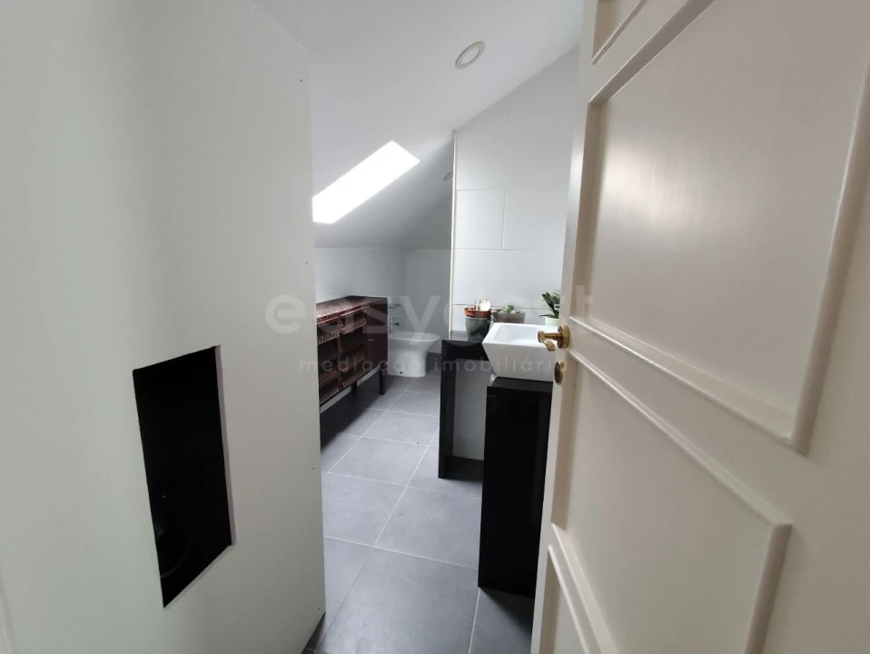 Moradia T2 para Arrendamento em Algueirão-Mem Martins Foto 17