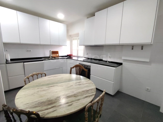 Moradia T2 para Arrendamento em Algueirão-Mem Martins