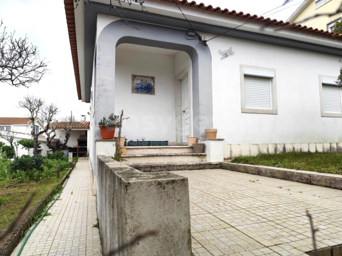 Moradia T2 para Arrendamento em Algueirão-Mem Martins Foto 19