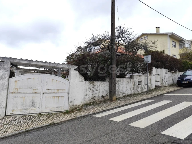 Moradia T2 para Arrendamento em Algueirão-Mem Martins Foto 25