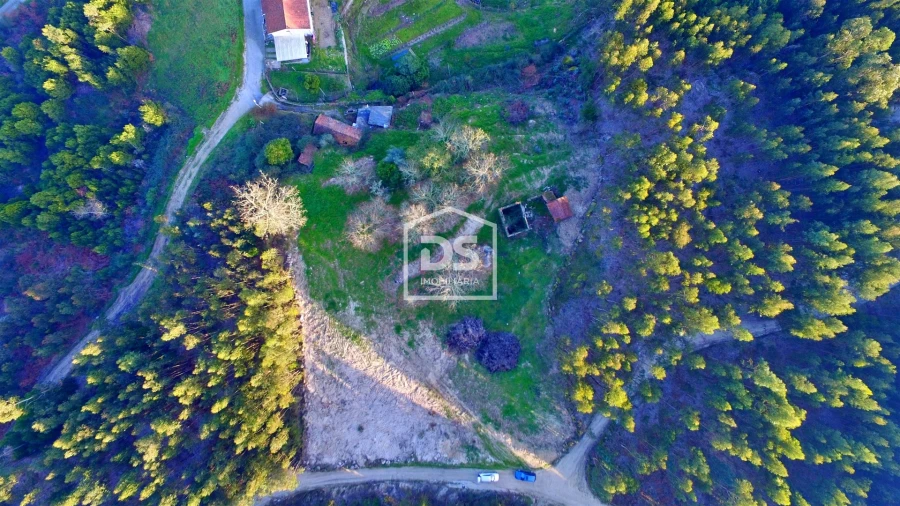 Terreno para Venda em Vila Boa de Quires e Maureles Foto 6