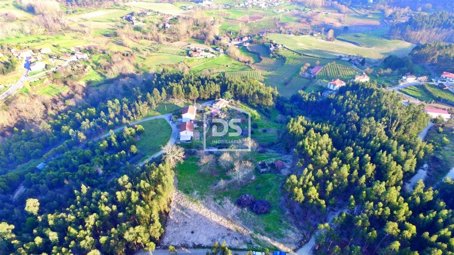 Terreno para Venda em Vila Boa de Quires e Maureles Foto 4