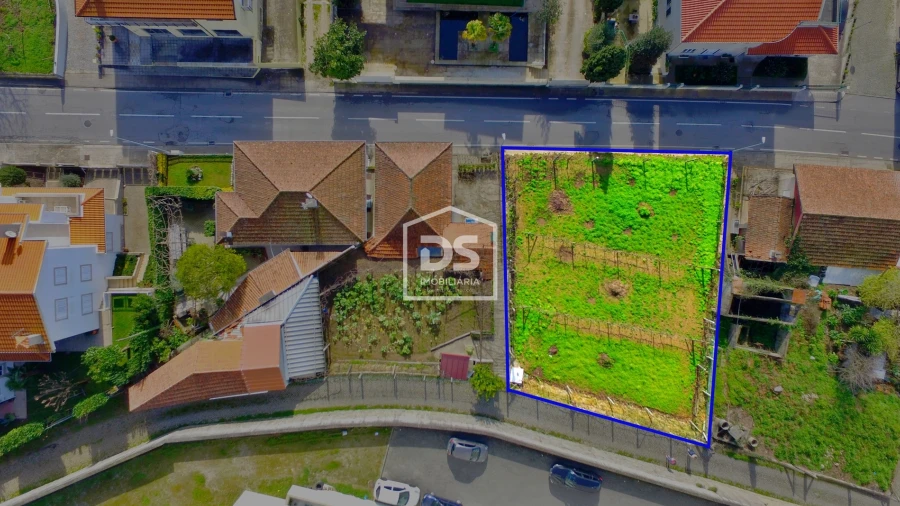 Terreno para Venda em Torno