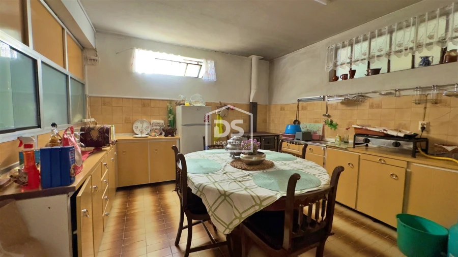 Moradia T5 para Venda em Vilar do Torno e Alentem Foto 18