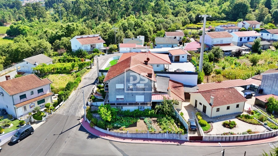 Moradia T5 para Venda em Vilar do Torno e Alentem Foto 4