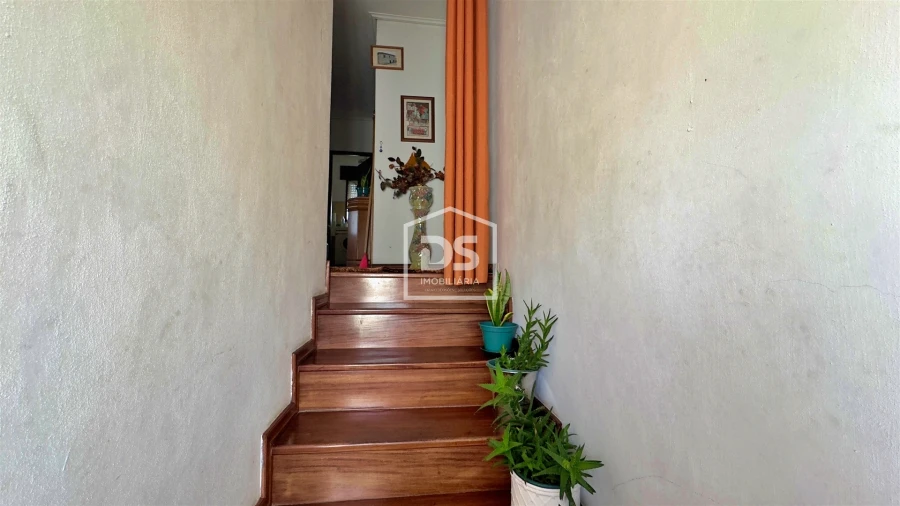 Moradia T5 para Venda em Vilar do Torno e Alentem Foto 12