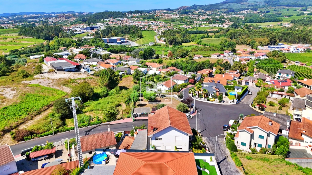 Moradia T5 para Venda em Vilar do Torno e Alentem Foto 5