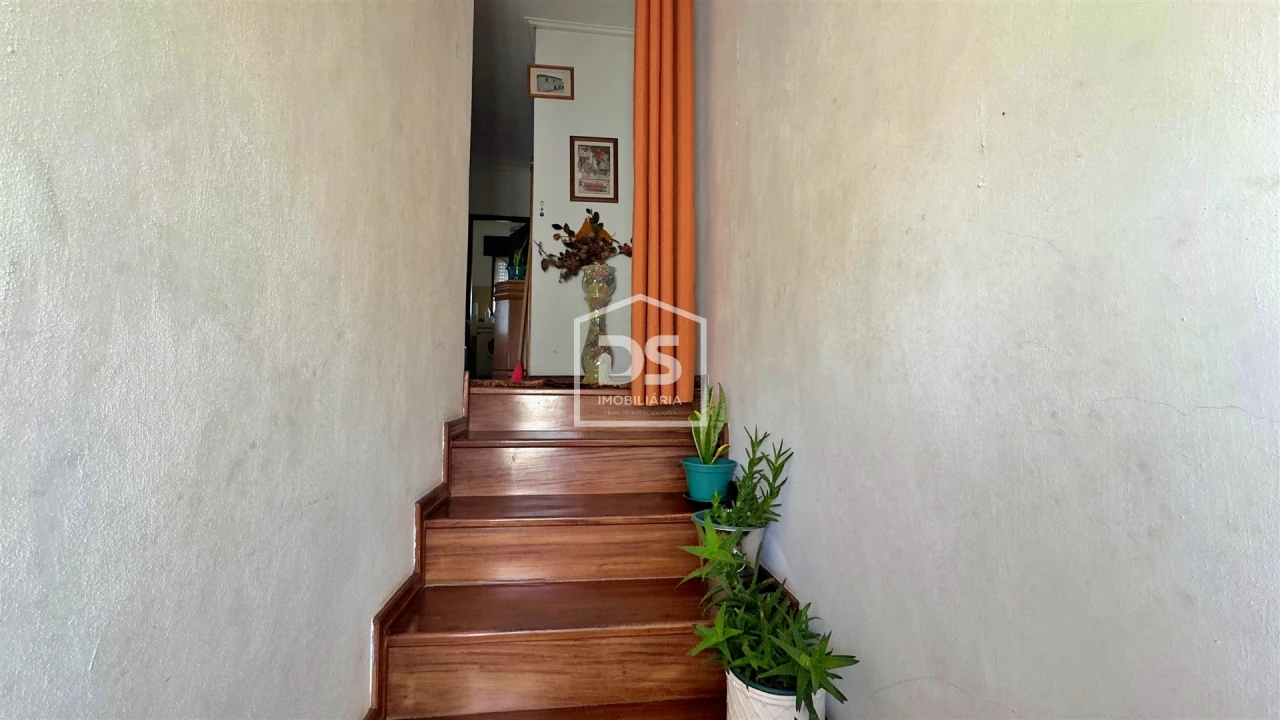 Moradia T5 para Venda em Vilar do Torno e Alentem Foto 12