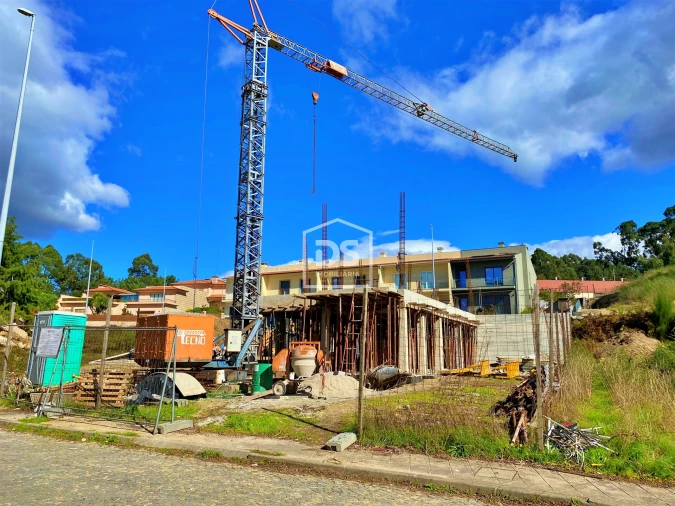 Moradia T3 para Venda em Penafiel Foto 28