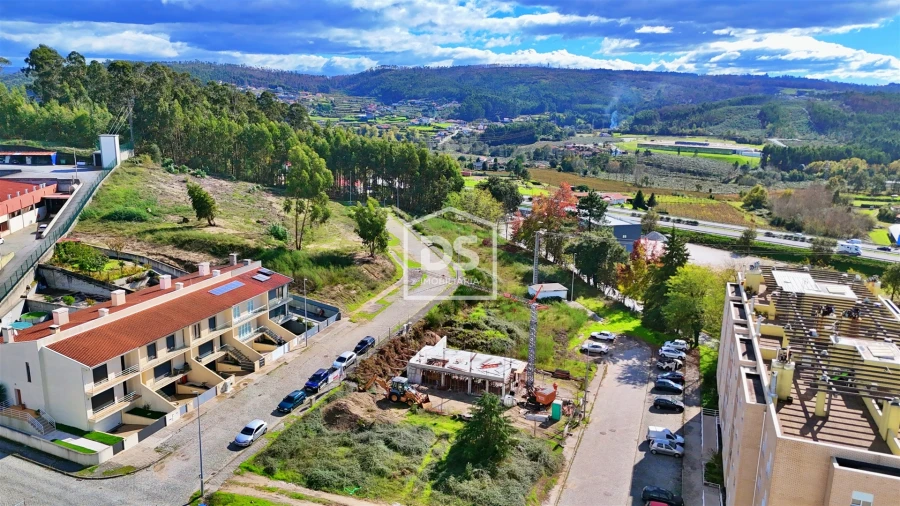 Moradia T3 para Venda em Penafiel Foto 24