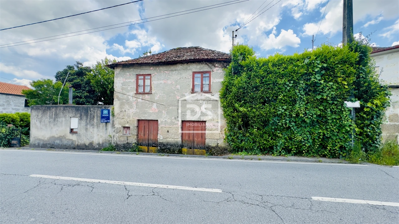 Moradia T3 para Venda em Silvares, Pias, Nogueira e Alvarenga Foto 1